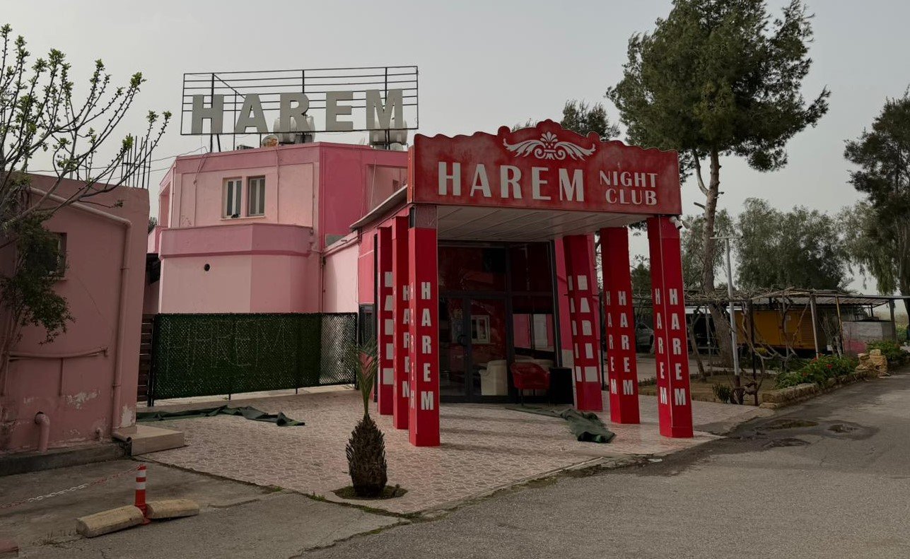 harem night club